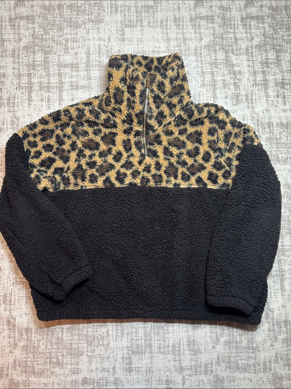 Cleo petites Yoke Sherpa Quarter-Zip Pullover - Black/Leopard sz L/G 21.5X23PTP